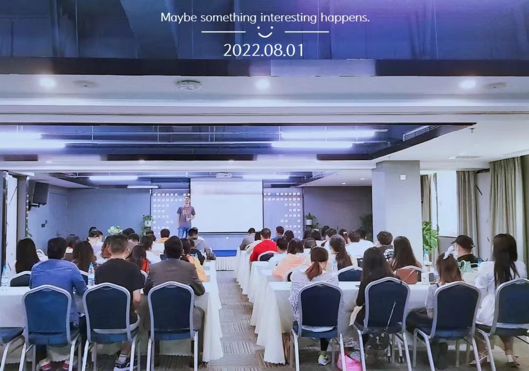 鑫領(lǐng)騰|2022年7月表彰會(huì)